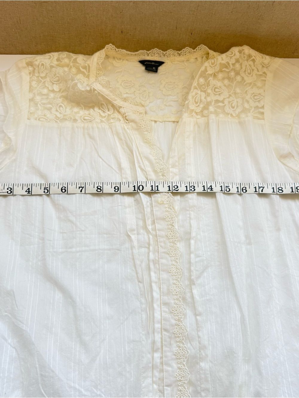 Eddie Bauer Women's XL Ivory Cotton Lace Blouse Pintuck Cap Sleeve Button Down - Picture 8 of 12